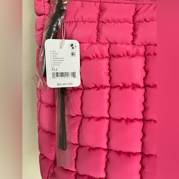 Free People Quilted Carryall Bag in Bubblegum Pink NWT - Picture 7 of 8